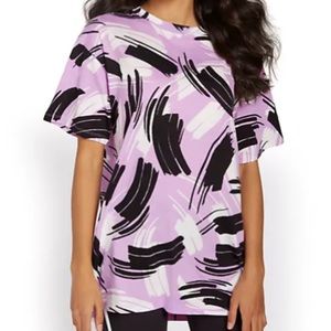 Abstract Print Oversized Graphic Tee,Woman’s,New with Tag 🏷